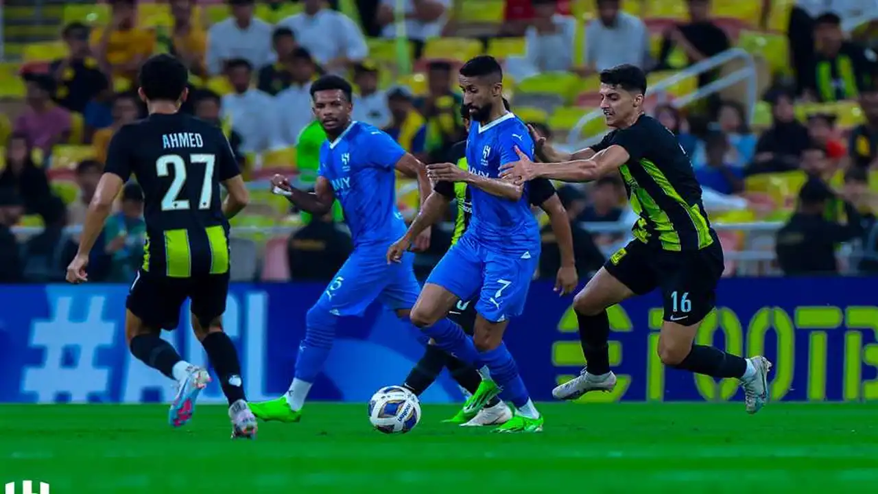 كلاسيكو السعودية.. نتيجة مباراة الهلال واتحاد جدة في مواجهة الجولة 23 للدوري قطبي الرياض وجدة اليوم